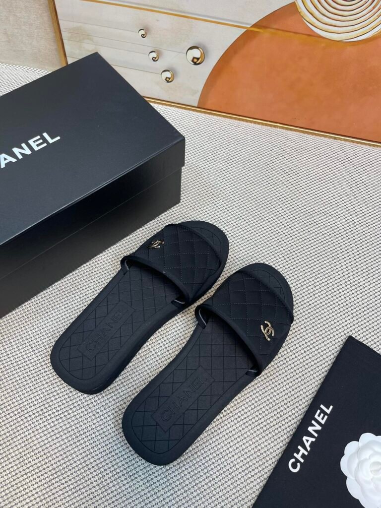 Chanel Women's Platform Sneakers detail 1