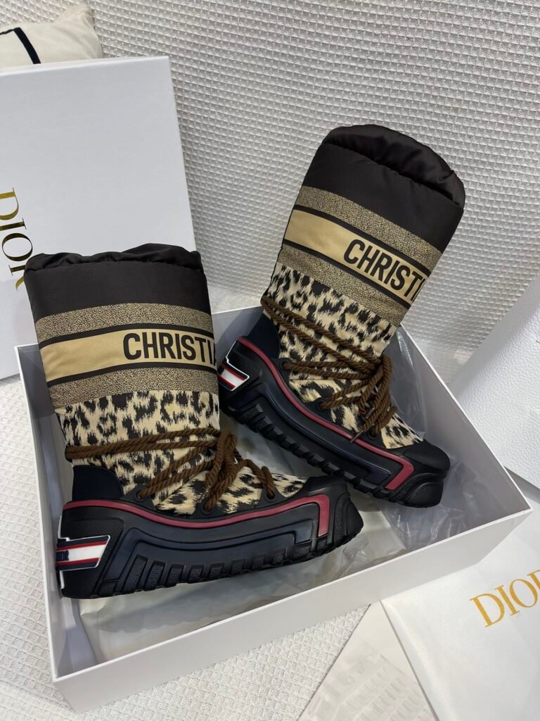 Dior Unisex Snow Boots detail 1