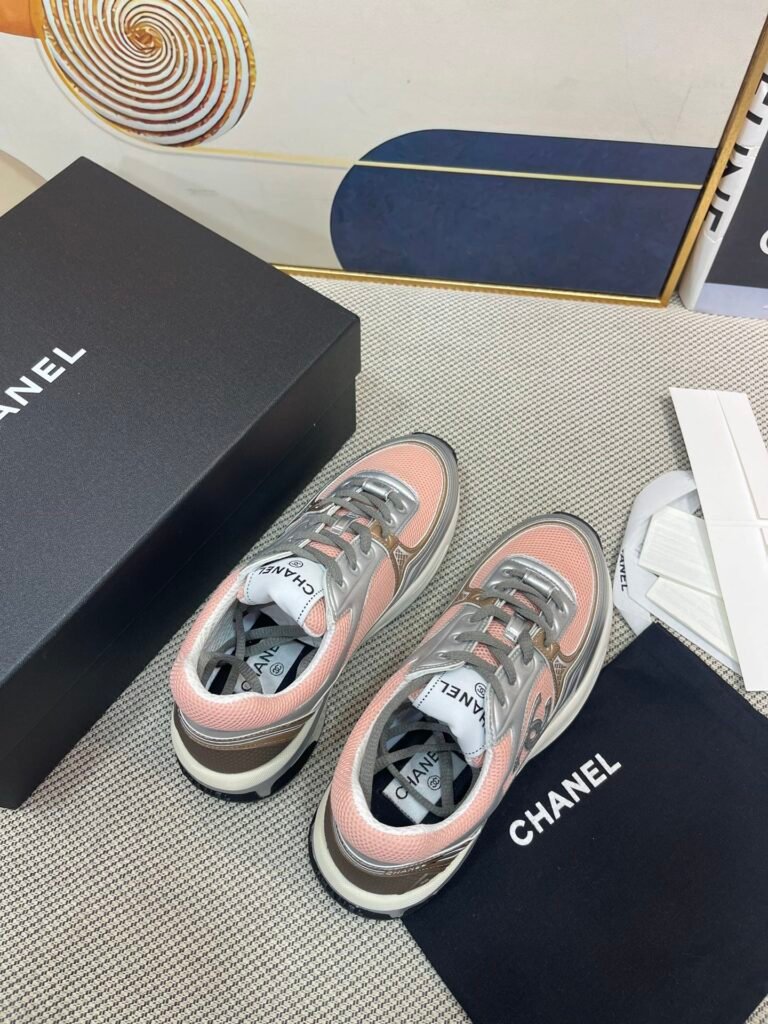Chanel Women's Low-Top Sneakers detail image 1