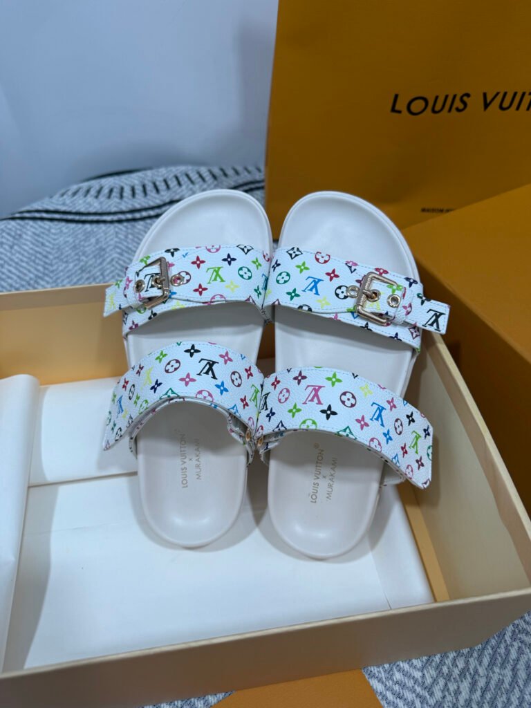 Louis Vuitton Unisex Slides detail 1