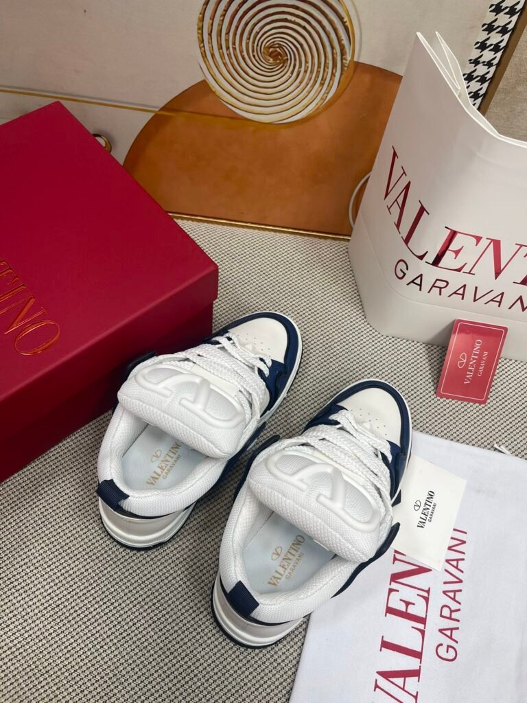 Valentino Garavani Unisex Chunky Sneakers detail image 1