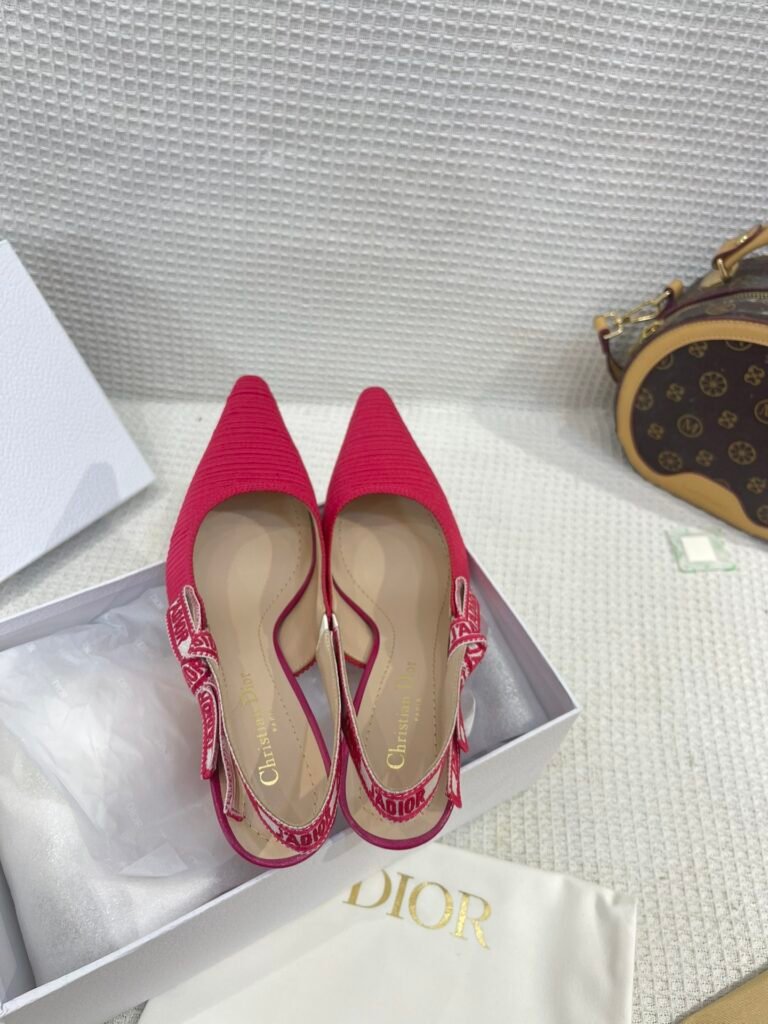 Dior Women's Sandals detail image 1