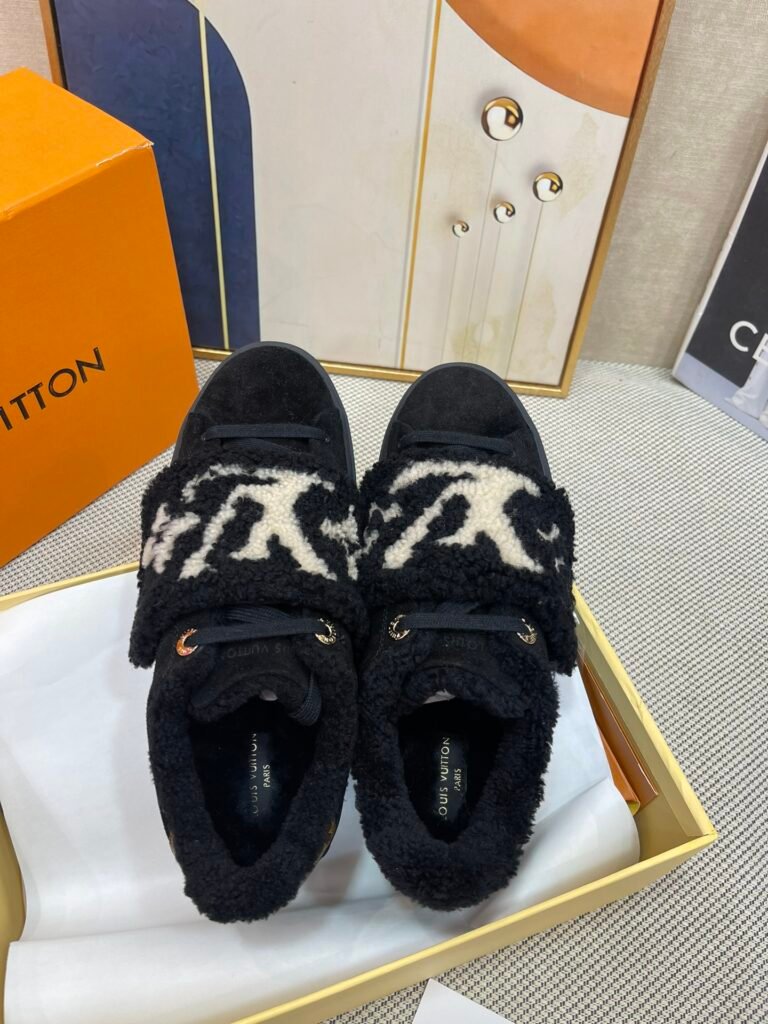 Louis Vuitton Women's Platform Sneakers detail 1