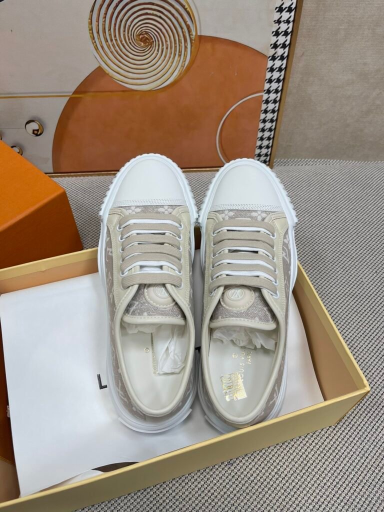 Louis Vuitton Women's Sculpted-Sole Sneakers detail image 1