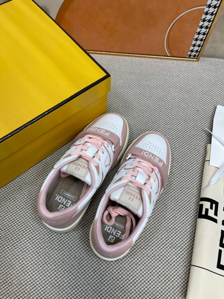 Fendi Unisex Athletic Sneakers detail 1