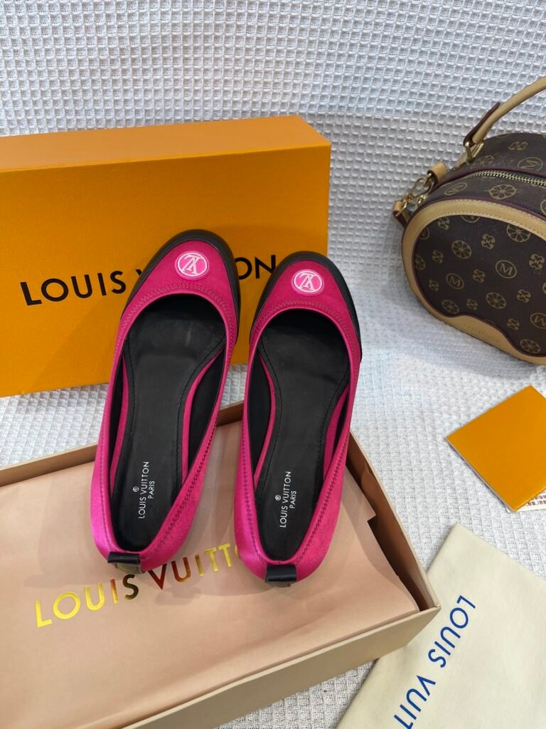 Louis Vuitton Women's Driving Loafers detail image 1
