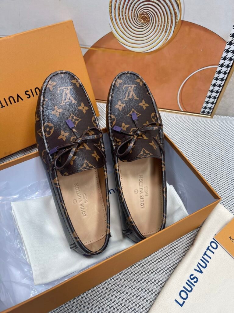 Louis Vuitton Unisex Driving Loafers detail 1