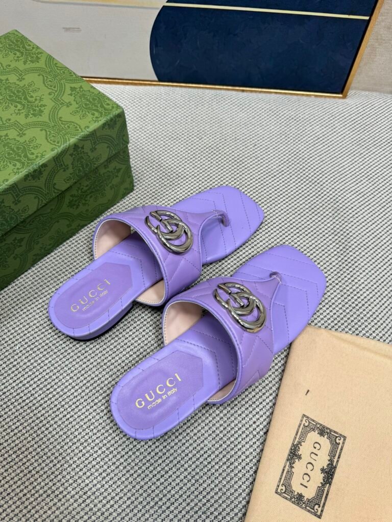 Gucci Unisex Slides detail 1