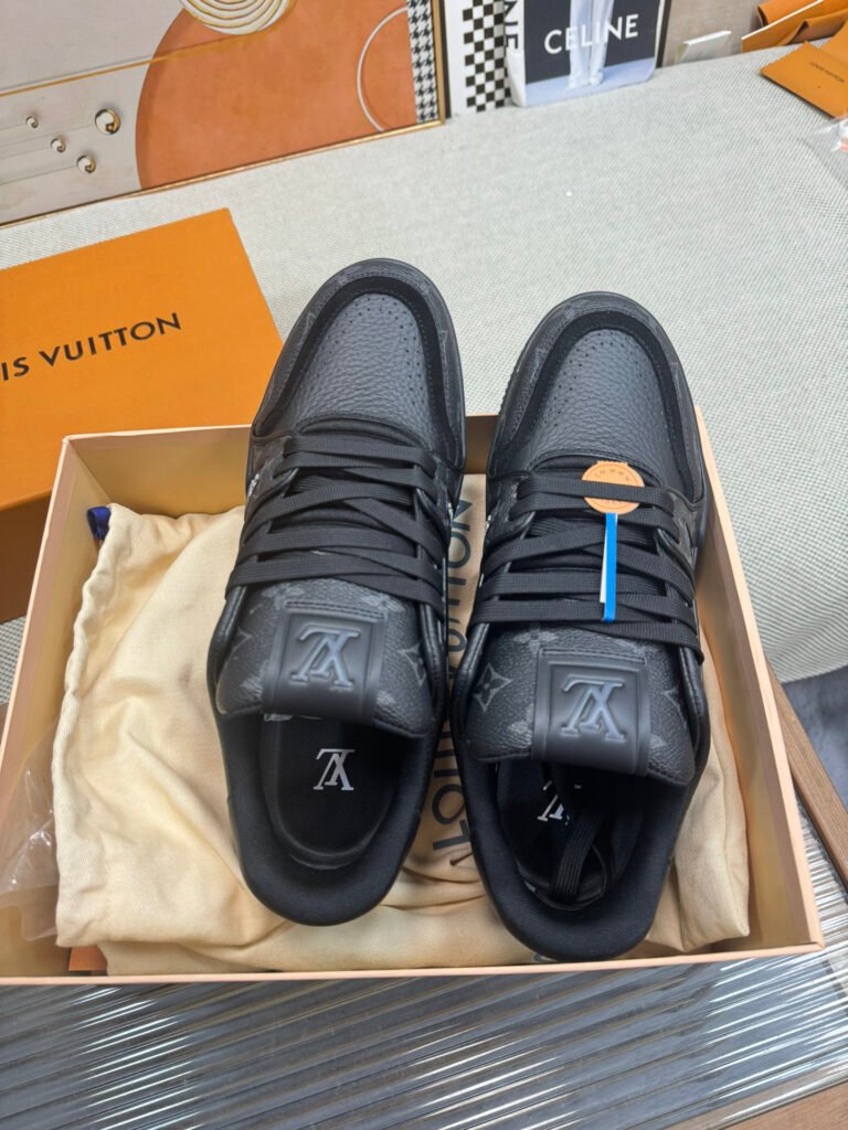 Louis Vuitton Men's Basketball Sneakers detail image 1
