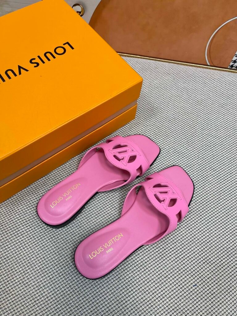 Louis Vuitton Unisex Slides detail image 1