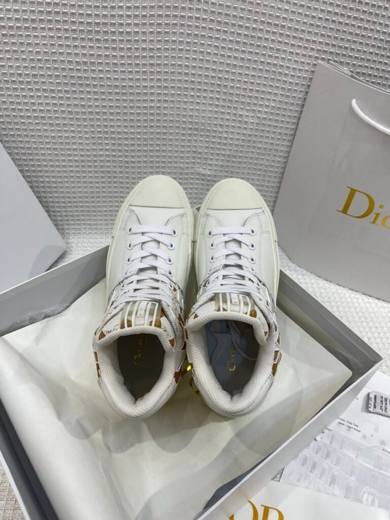 Dior Unisex High-Top Sneakers detail image 1