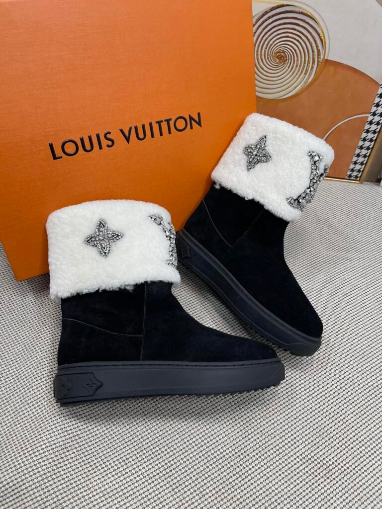 Louis Vuitton Unisex Ankle Boots detail 1