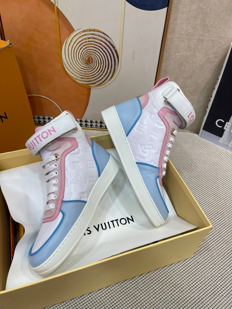 Louis Vuitton Women's High-Top Sneakers detail 1