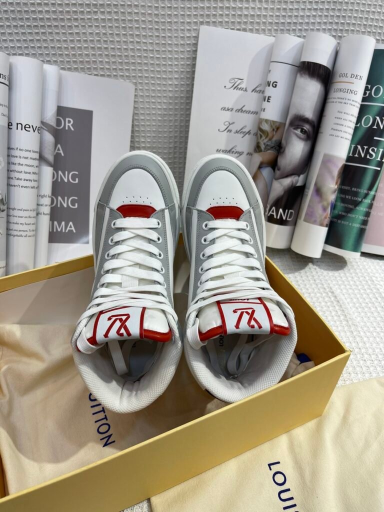 Louis Vuitton Unisex High-Top Sneakers detail 1
