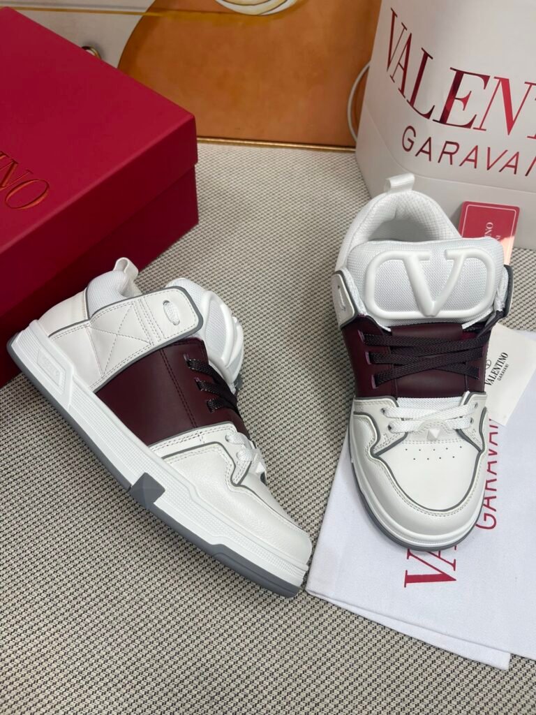 Valentino Garavani Unisex Chunky Sneakers detail image 1