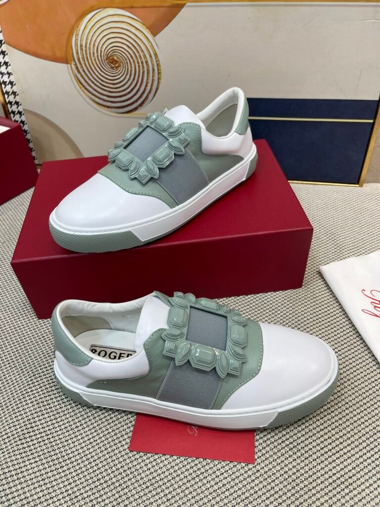 Roger Vivier Unisex White Low-Top Sneakers detail 2