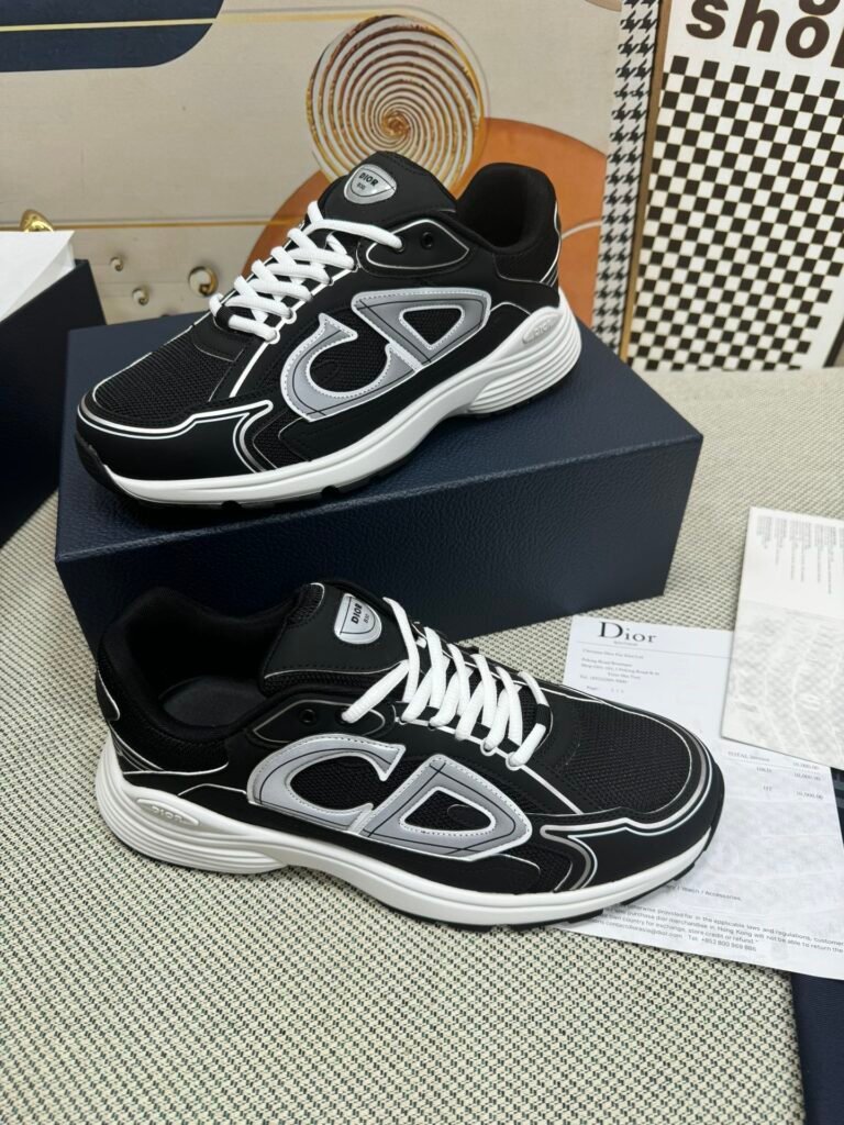 Dior Unisex Chunky Sneakers detail image 2