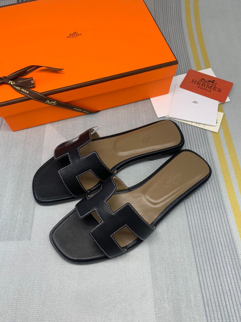 Hermès Unisex Slides detail 2