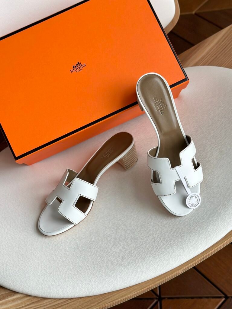 Hermès Women's Sneakers detail 2