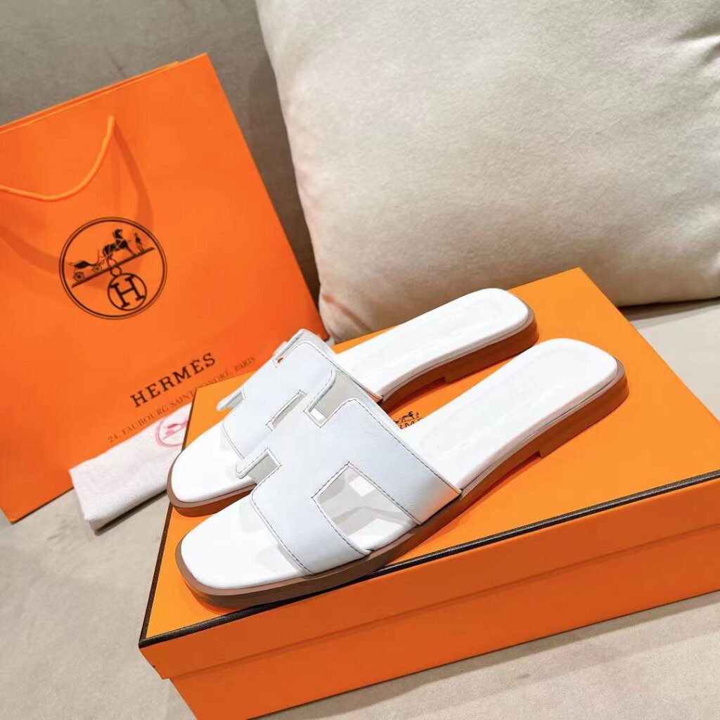 Hermès Unisex Slides detail 2