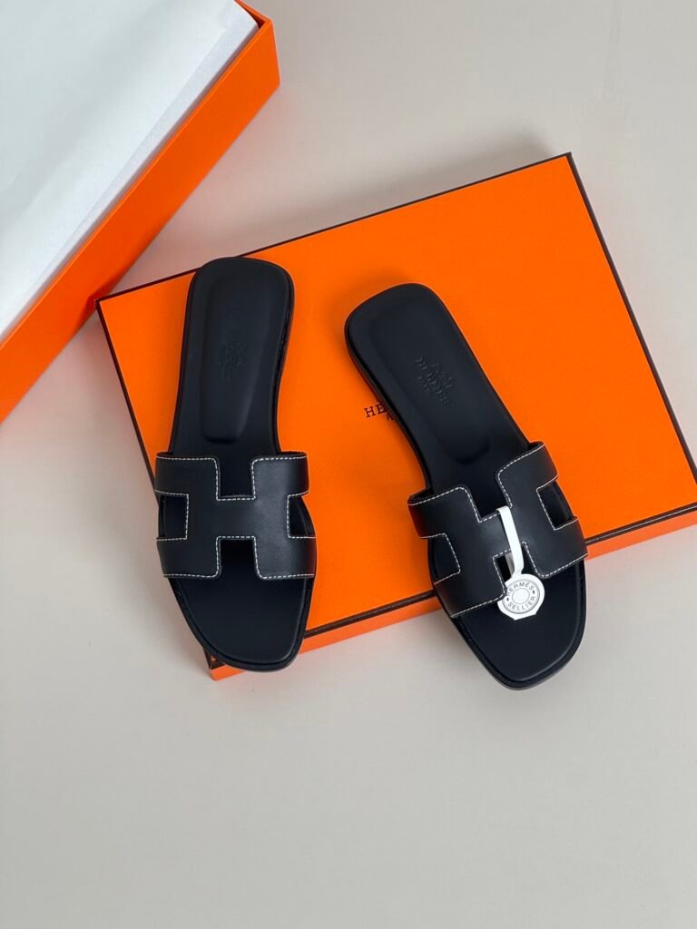 Hermès Women's Sneakers detail 2