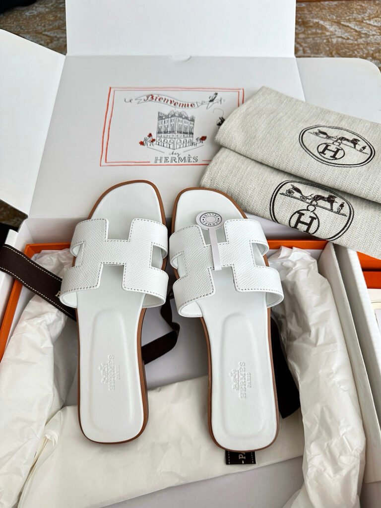 Hermès Unisex Crystal-Embellished Sneakers detail 2