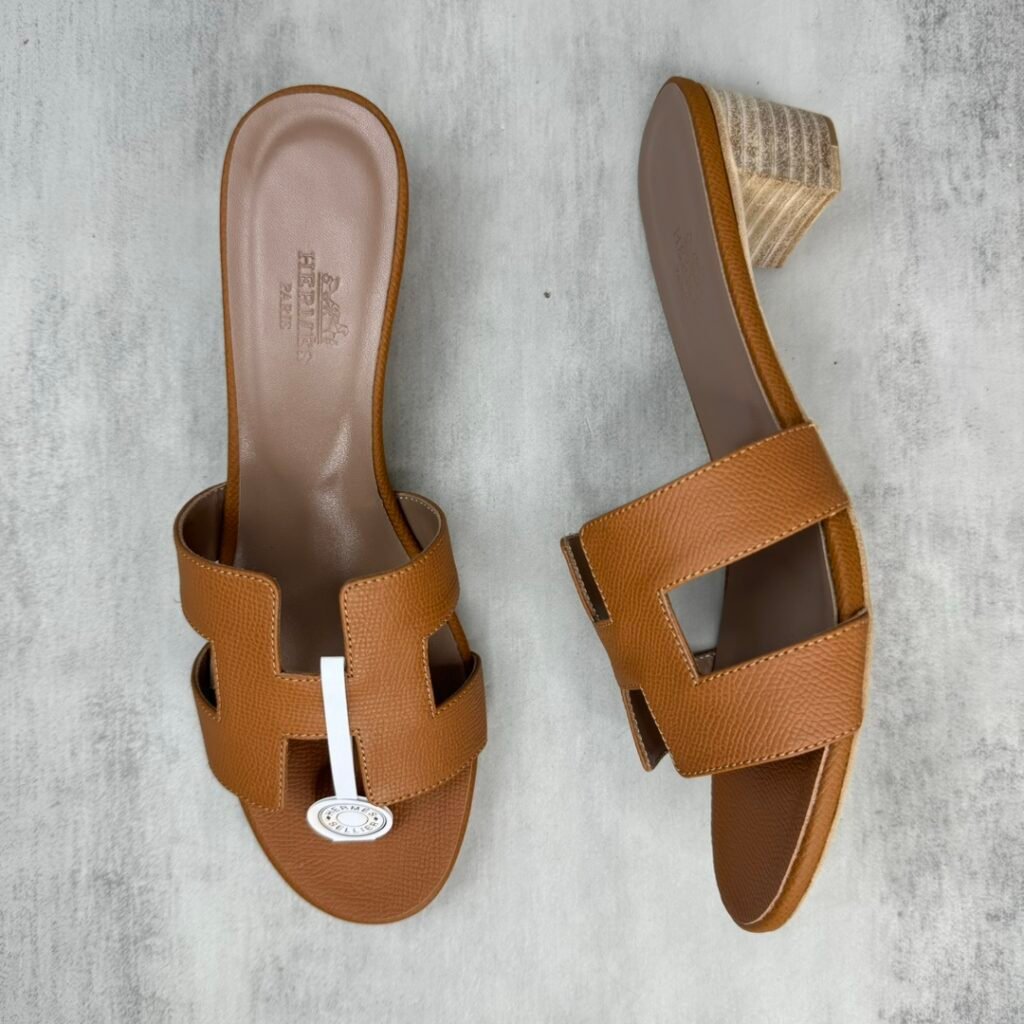 Hermès Unisex Slides detail 2