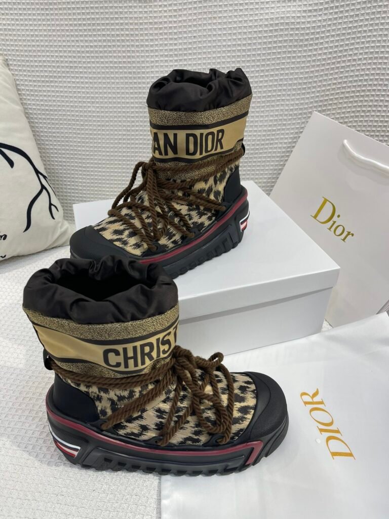 Dior Unisex Snow Boots detail 2