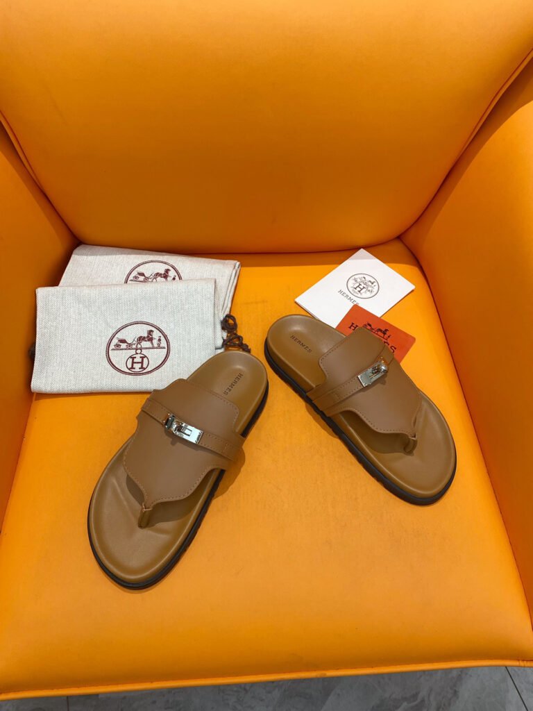 Hermès Unisex Slides detail 2