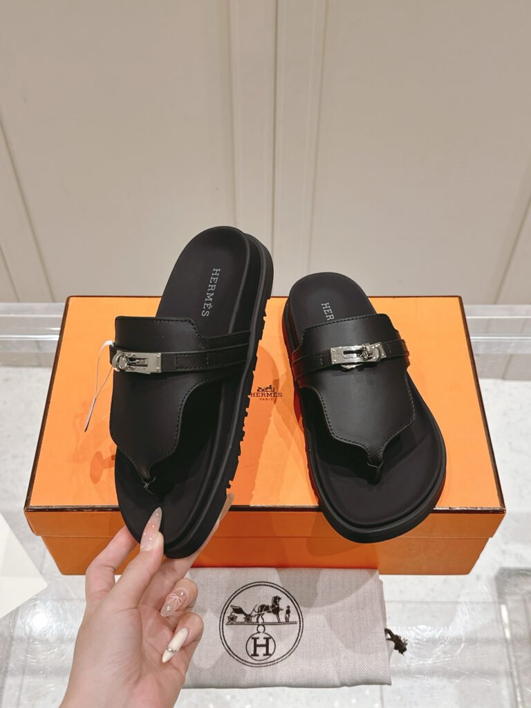 Hermès Unisex Slides detail 2