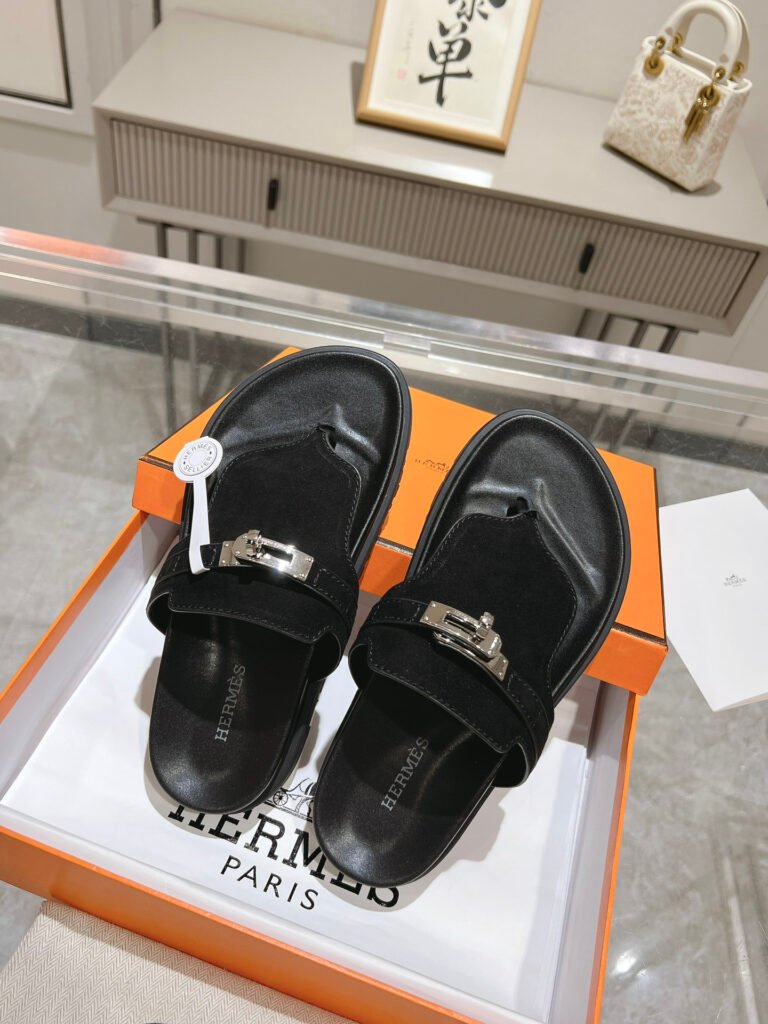 Hermès Unisex Slides detail 2