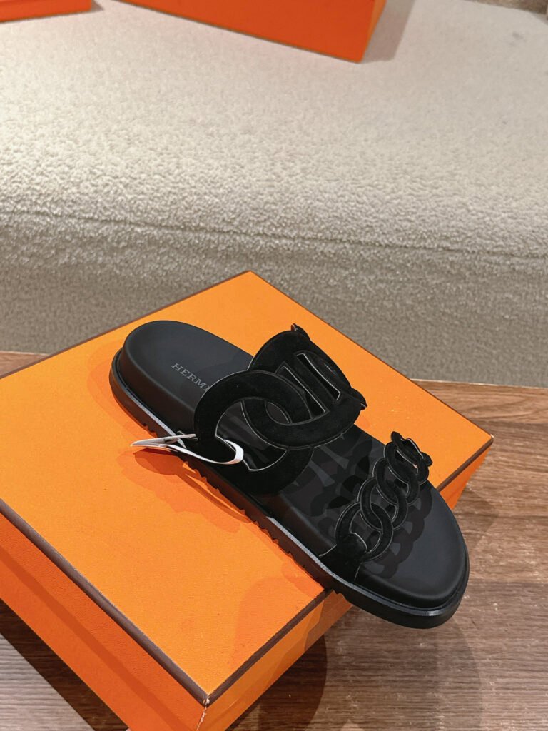 Hermès Women's Slides detail image 2