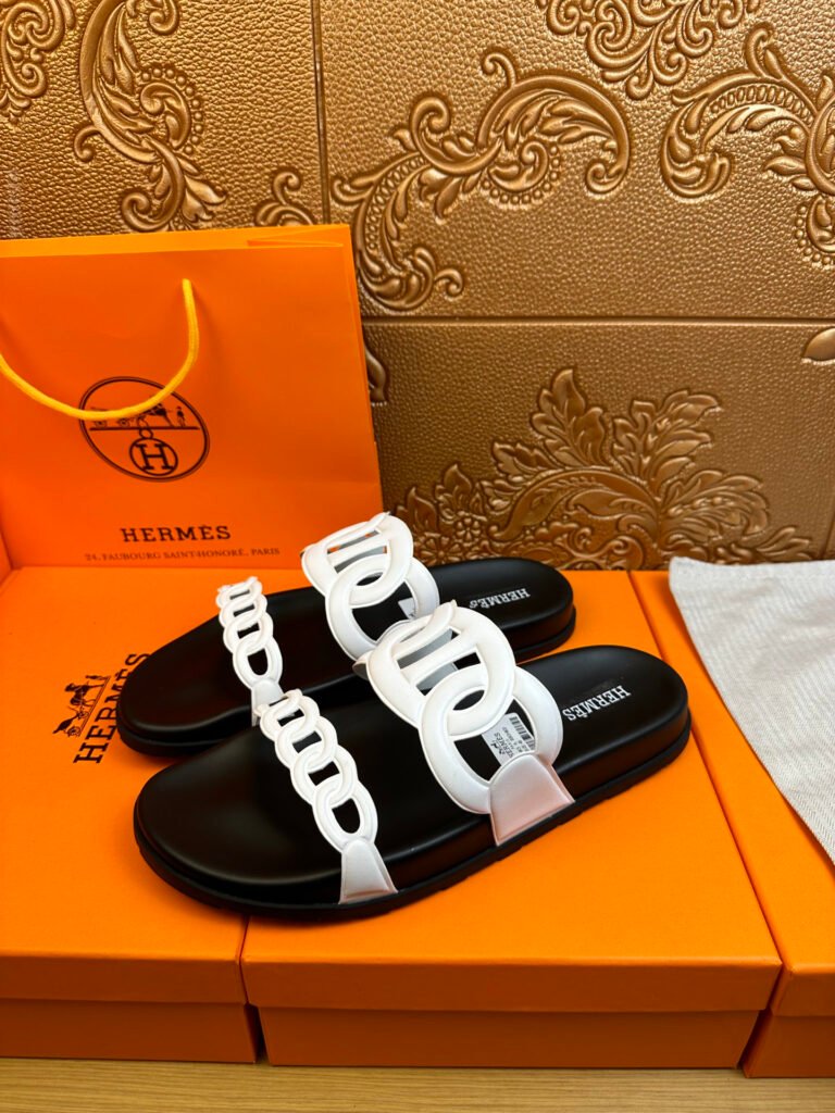 Hermès Unisex Slides detail 2