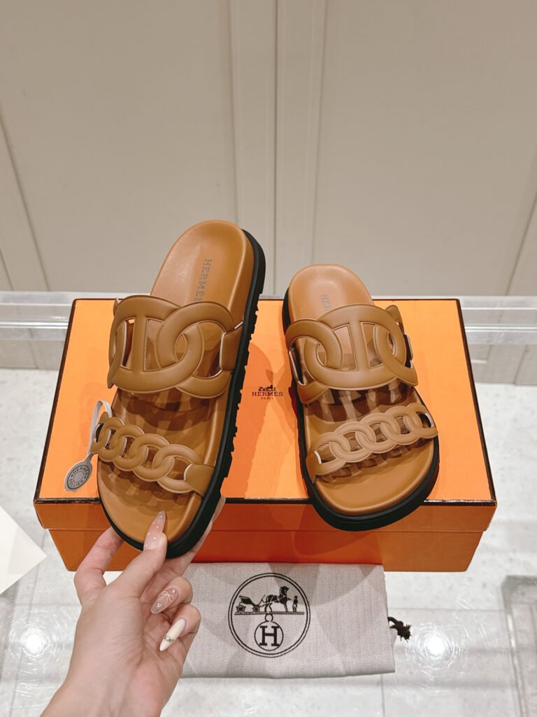 Hermès Unisex Slides detail 2