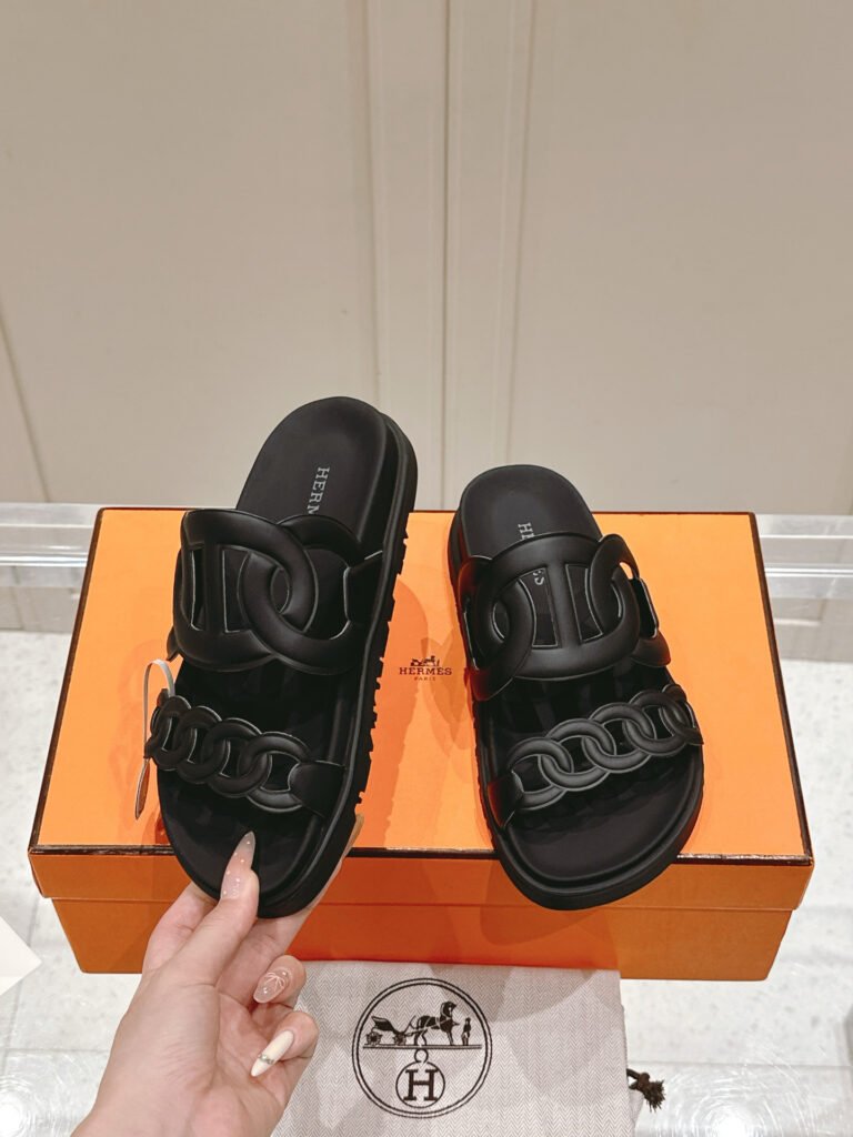 Hermès Unisex Slides detail 2