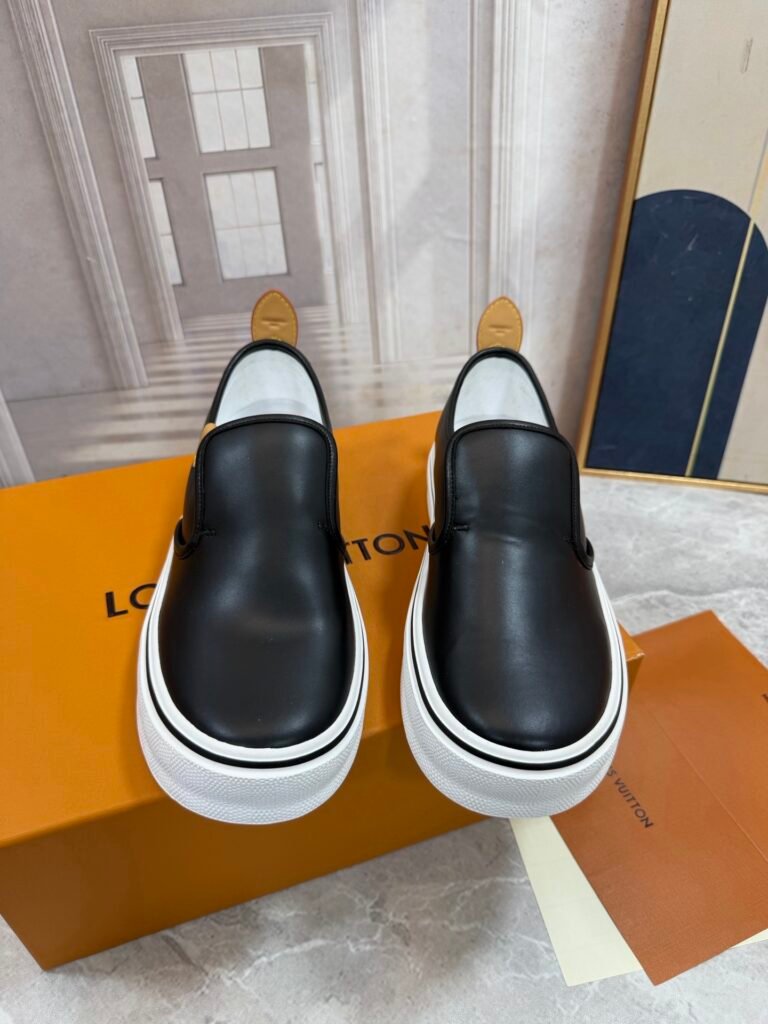 Louis Vuitton Unisex Athletic Sneakers detail 2