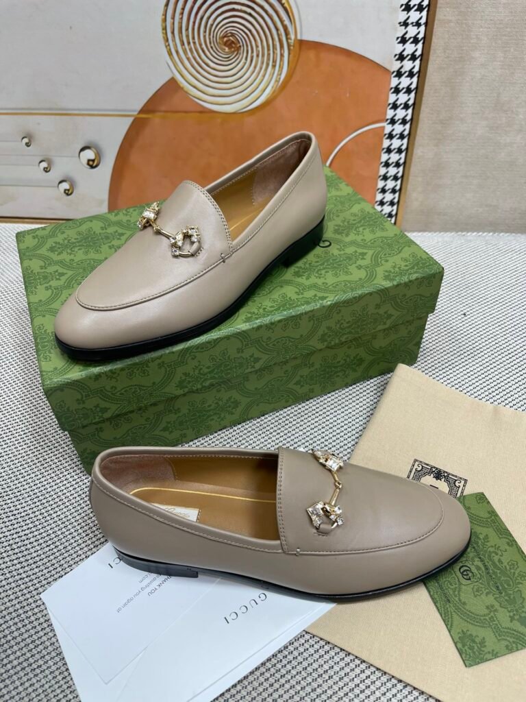 Gucci Unisex Loafers detail 2