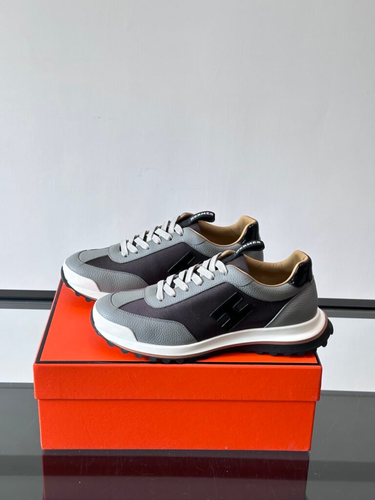 Hermès Men's Athletic Sneakers detail image 2