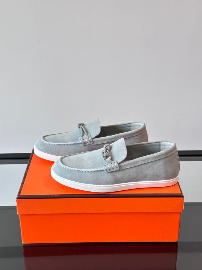 Hermès Unisex Loafers detail 2