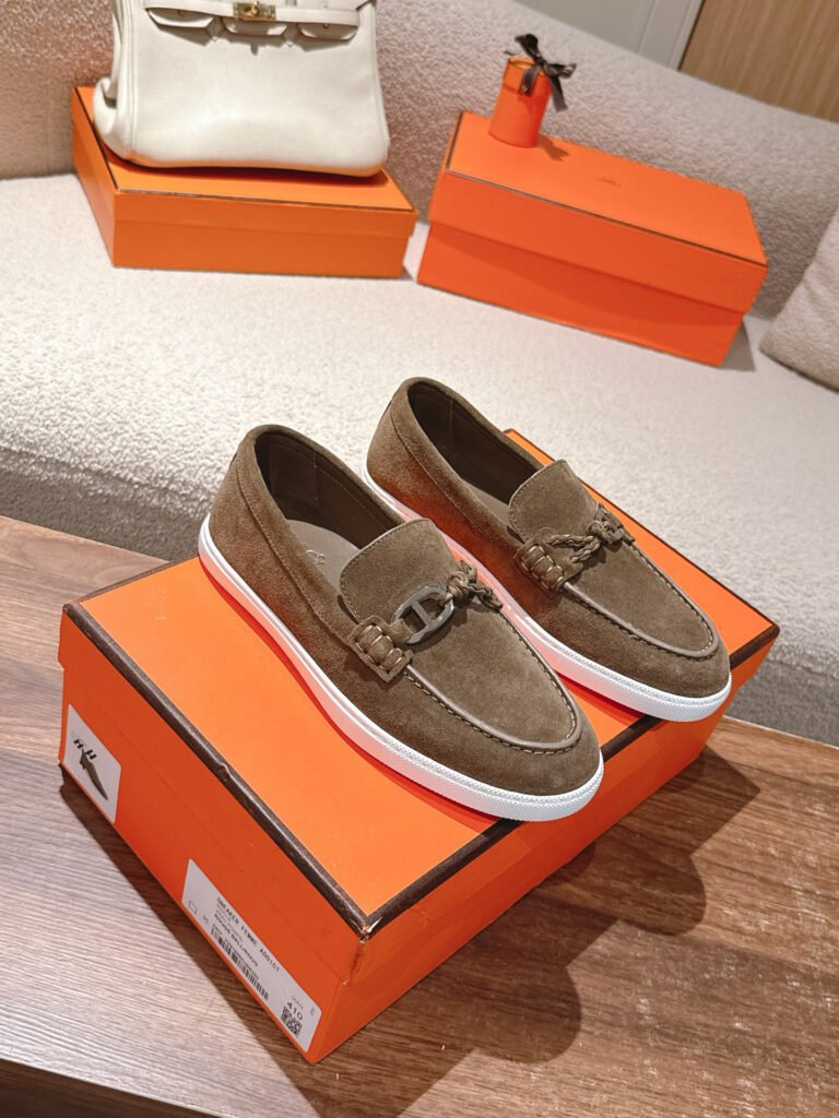 Hermès Unisex Loafers detail 2