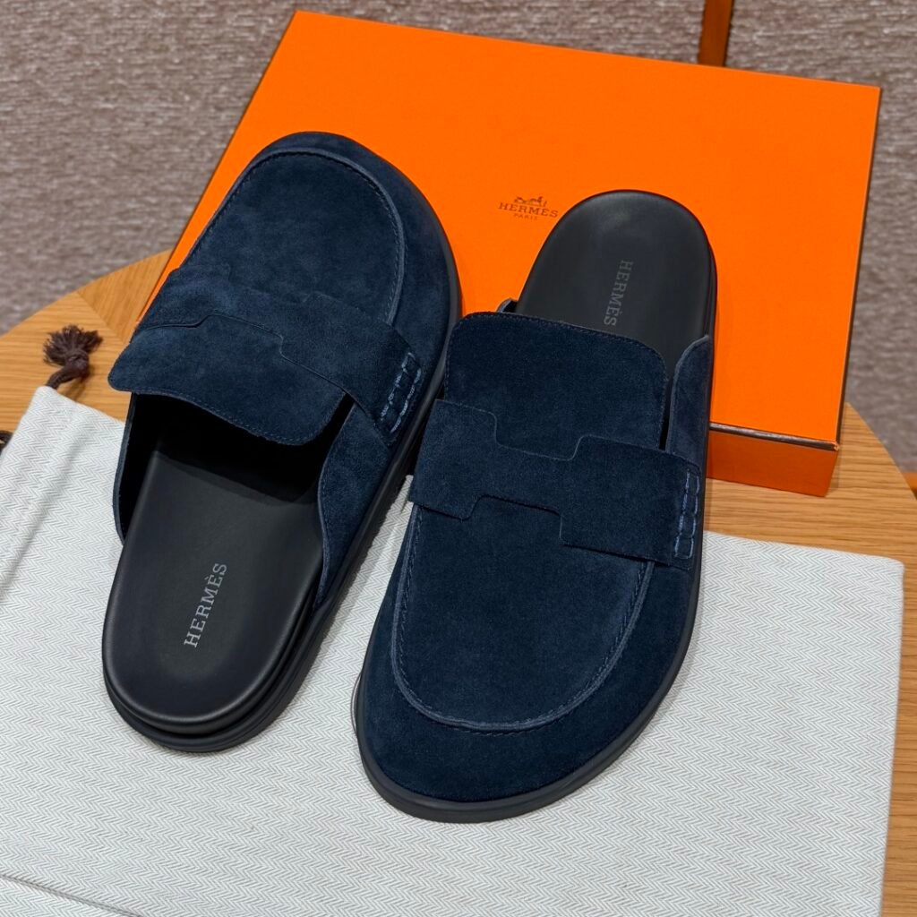 Hermès Unisex Mules detail 2