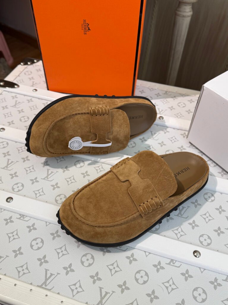 Hermès Unisex Mules detail 2