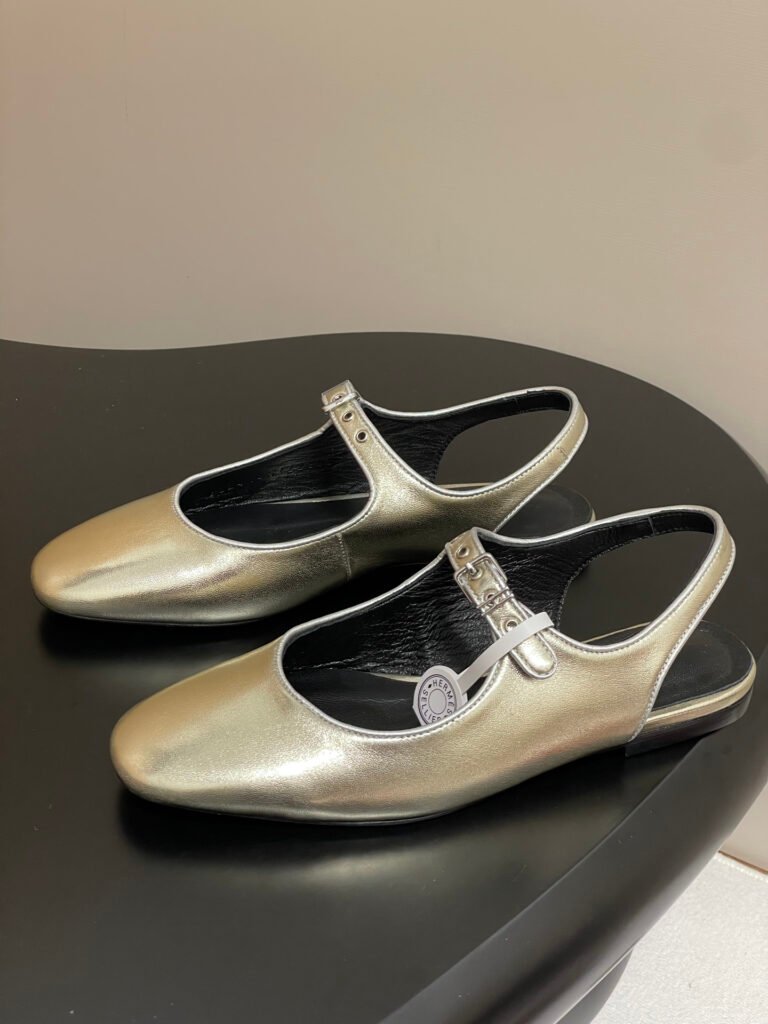 Hermès Women's Mary Jane Shoes detail image 2