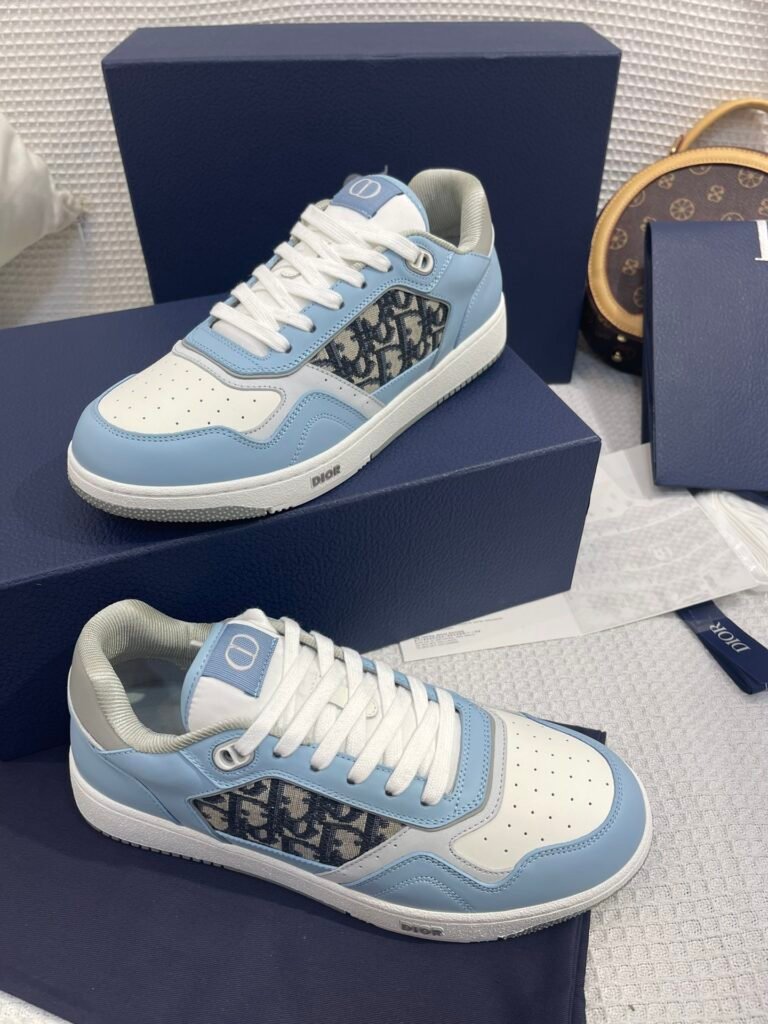 Dior Unisex Athletic Sneakers detail 2