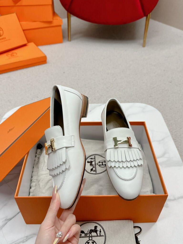 Hermès Unisex Loafers detail 2