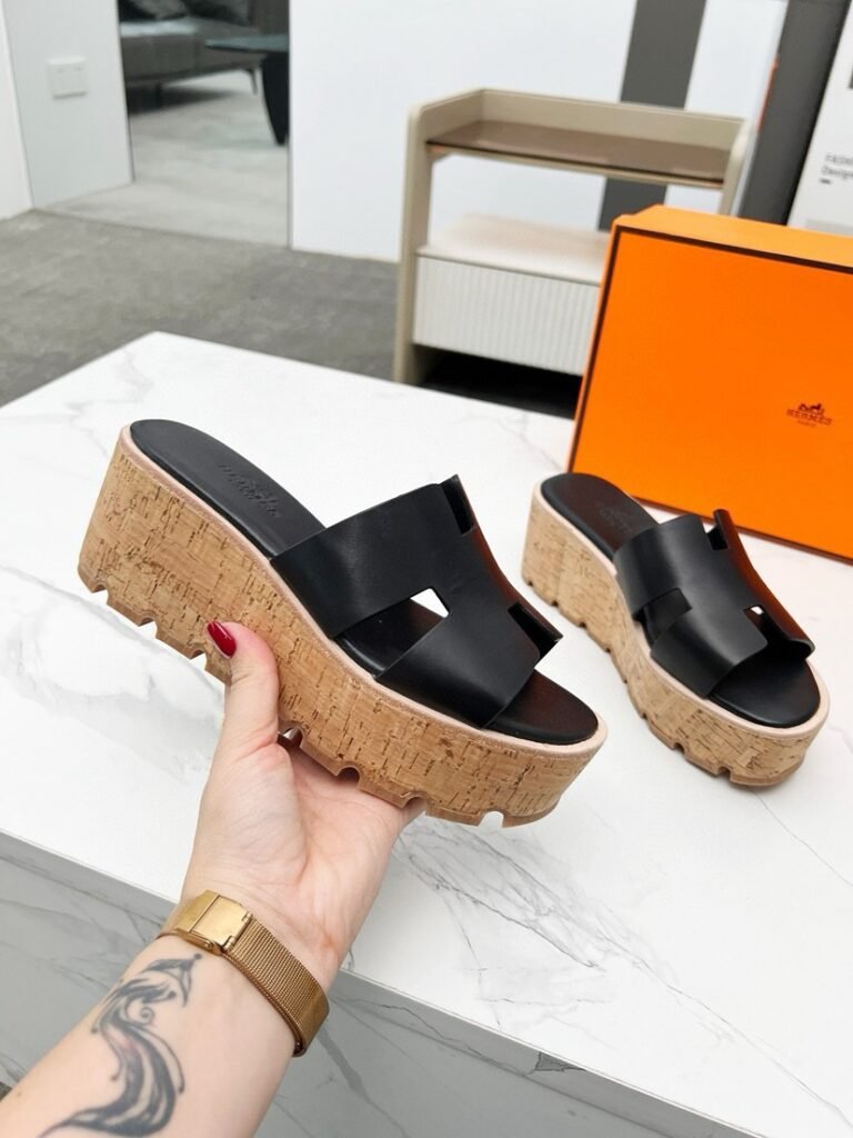 Hermès Women's Platform Sneakers detail 2