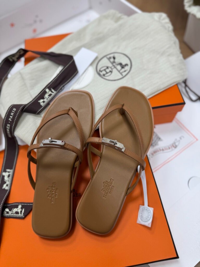 Hermès Women's Sneakers detail 2