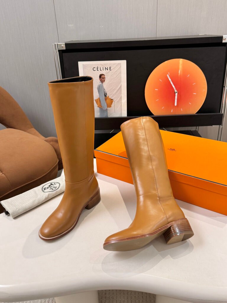 Hermès Unisex Boots detail 2