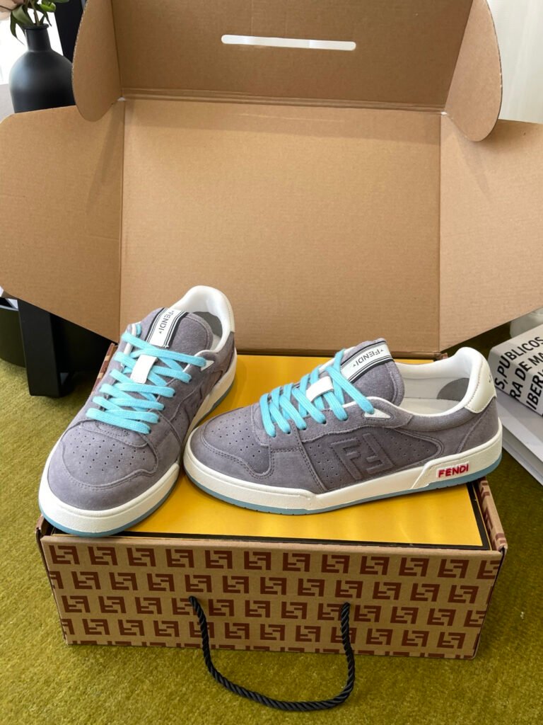 Fendi Unisex Sneakers detail image 2