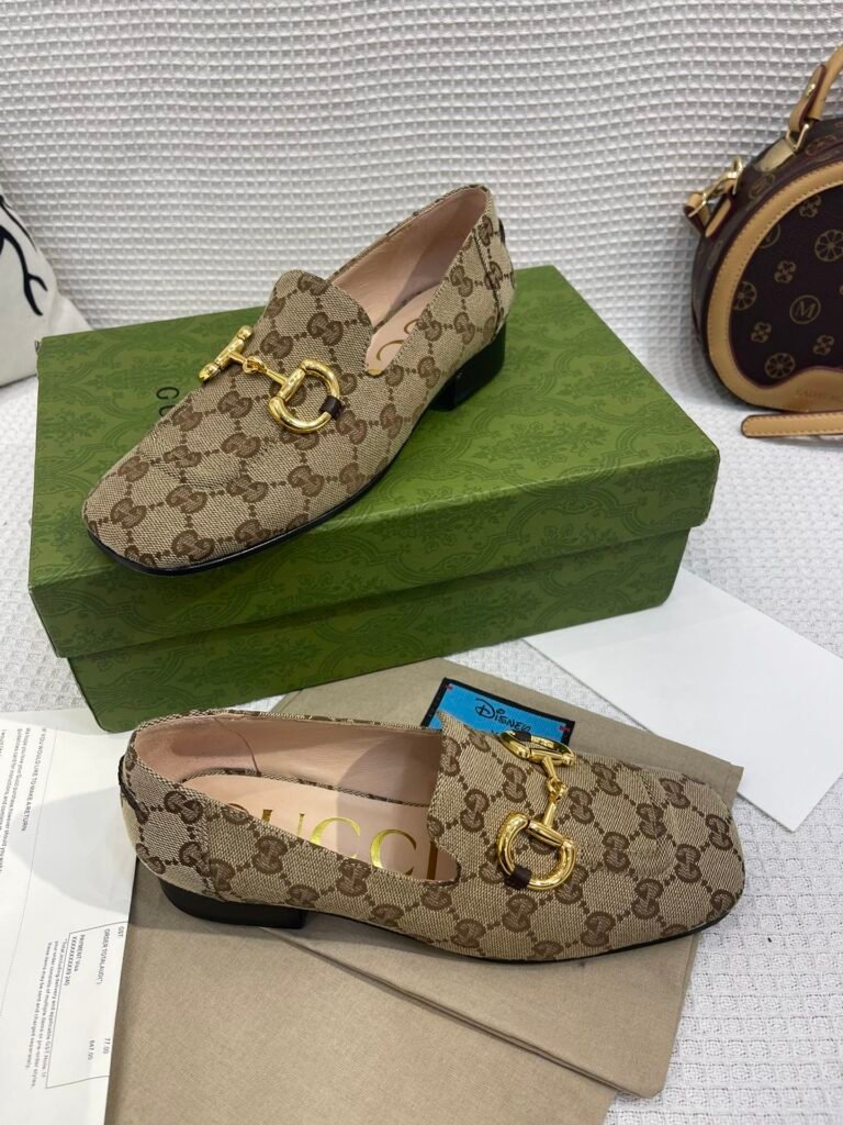 Gucci Unisex Loafers detail 2